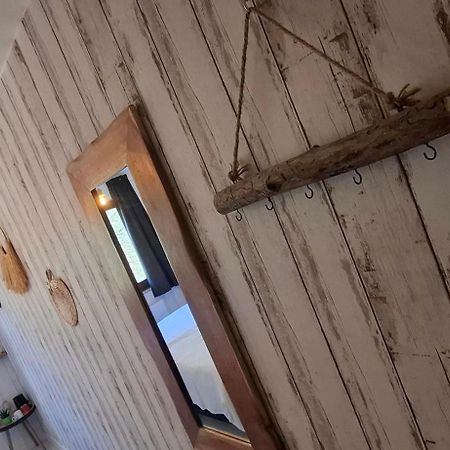 Dikke Vriend , Herberg & Taverne Шини Екстериор снимка